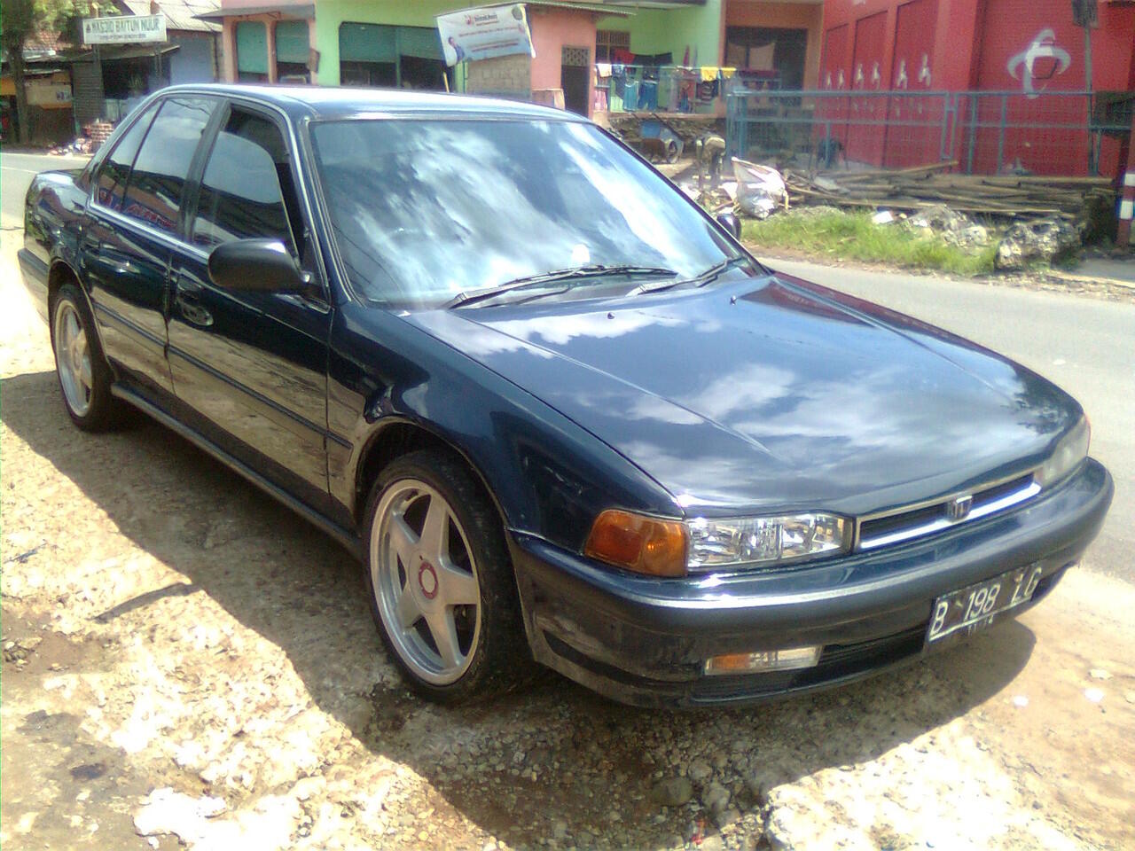 HONDA ACCORD MAESTRO M/T 1990 akhir Biru Mtlk SIAP PAKAI