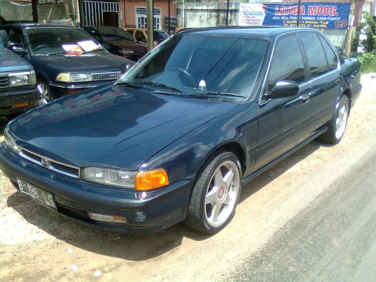 HONDA ACCORD MAESTRO M/T 1990 akhir Biru Mtlk SIAP PAKAI