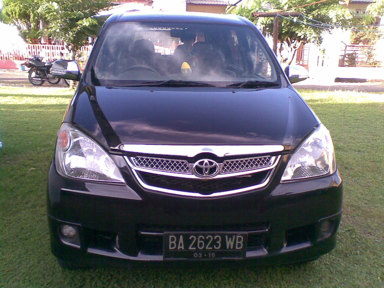 OVER KREDIT AVANZA 13 G THN 2010 HITAM DARI BARU