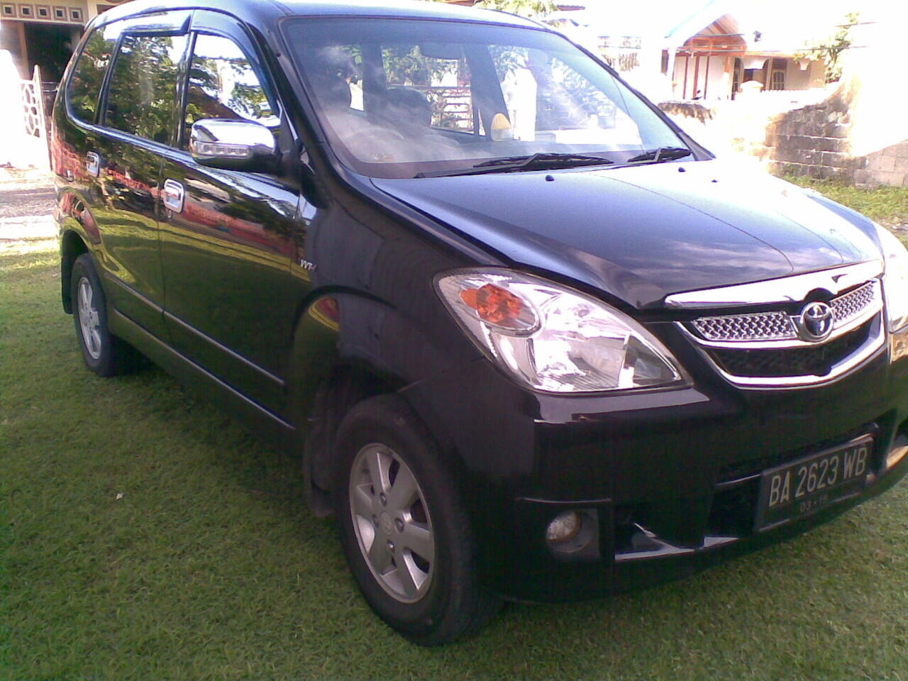 OVER KREDIT AVANZA 13 G THN 2010 HITAM DARI BARU