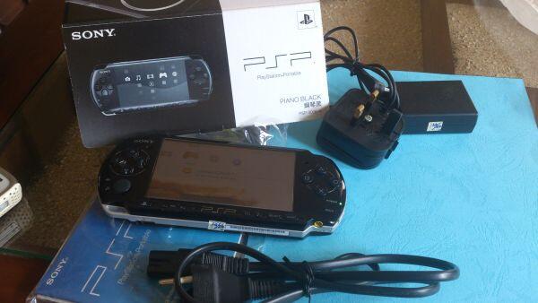 PSP 3006 PIANO BLACK LIKE NEW BNYK BONUS GRNSI BDG