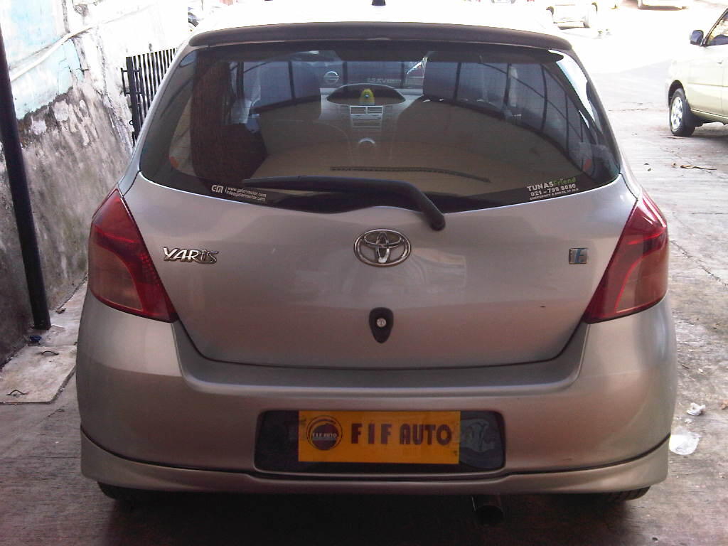 TOYOTA YARIS E MT 2008 SILVER METALIK