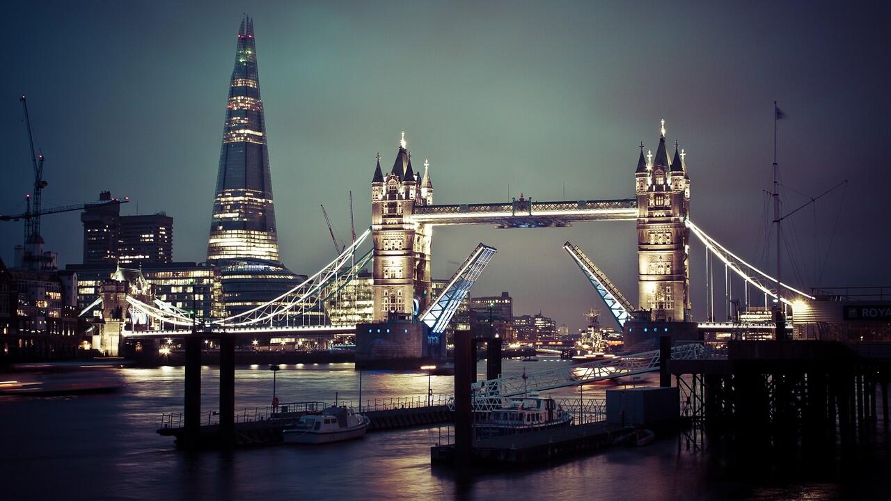 Free HD Wallpaper For Windows 7
