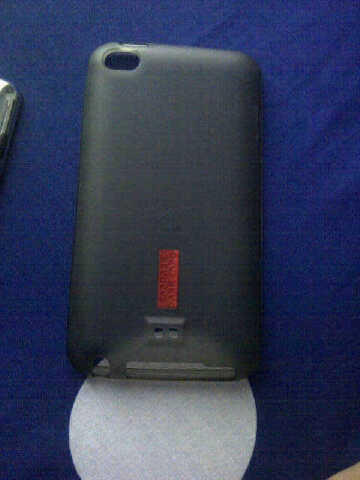 jual iphone 5 black (16gb) dan ipod 4th gen (white) 32gb