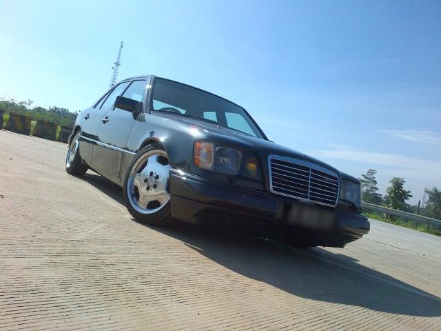 For sale MB 300E th 89 AT