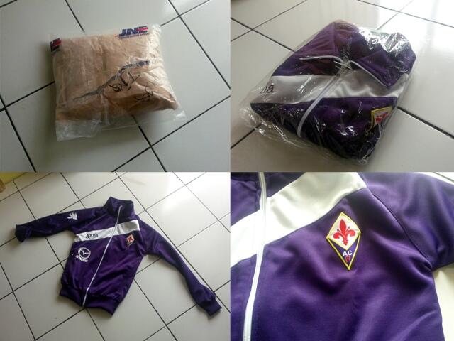 READY STOCK JERSEY RETRO FIORENTINA HOME 2001-2002
