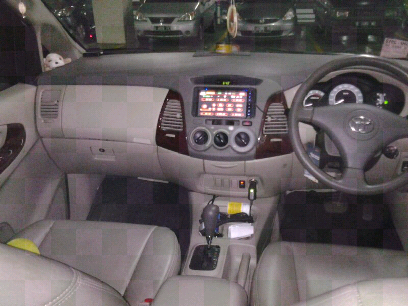 wts innova diesel G A/T 2008 hitam