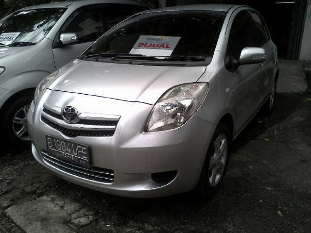 YARIS MANUAL 2008/2009 SILVER--118 JT-BISA CREDIT