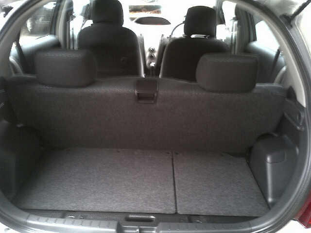 YARIS MANUAL 2008/2009 SILVER--118 JT-BISA CREDIT