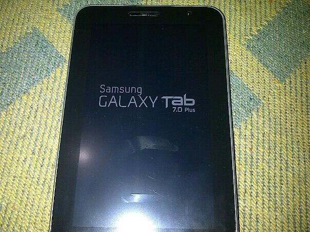 DIJUAL GALAXY TAB 7 PLUS SECOND, FULLSET GARANSI 3 BULAN LAGI .
