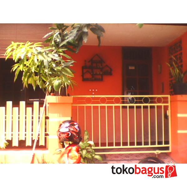 Disewakan rumah mungil 2 lantai di bukit kencana jaya