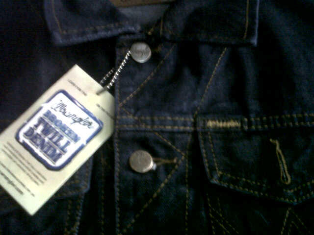 Jaket Jeans Wrangler KW Super Keren Murah gan warna blue black, reseller welcome
