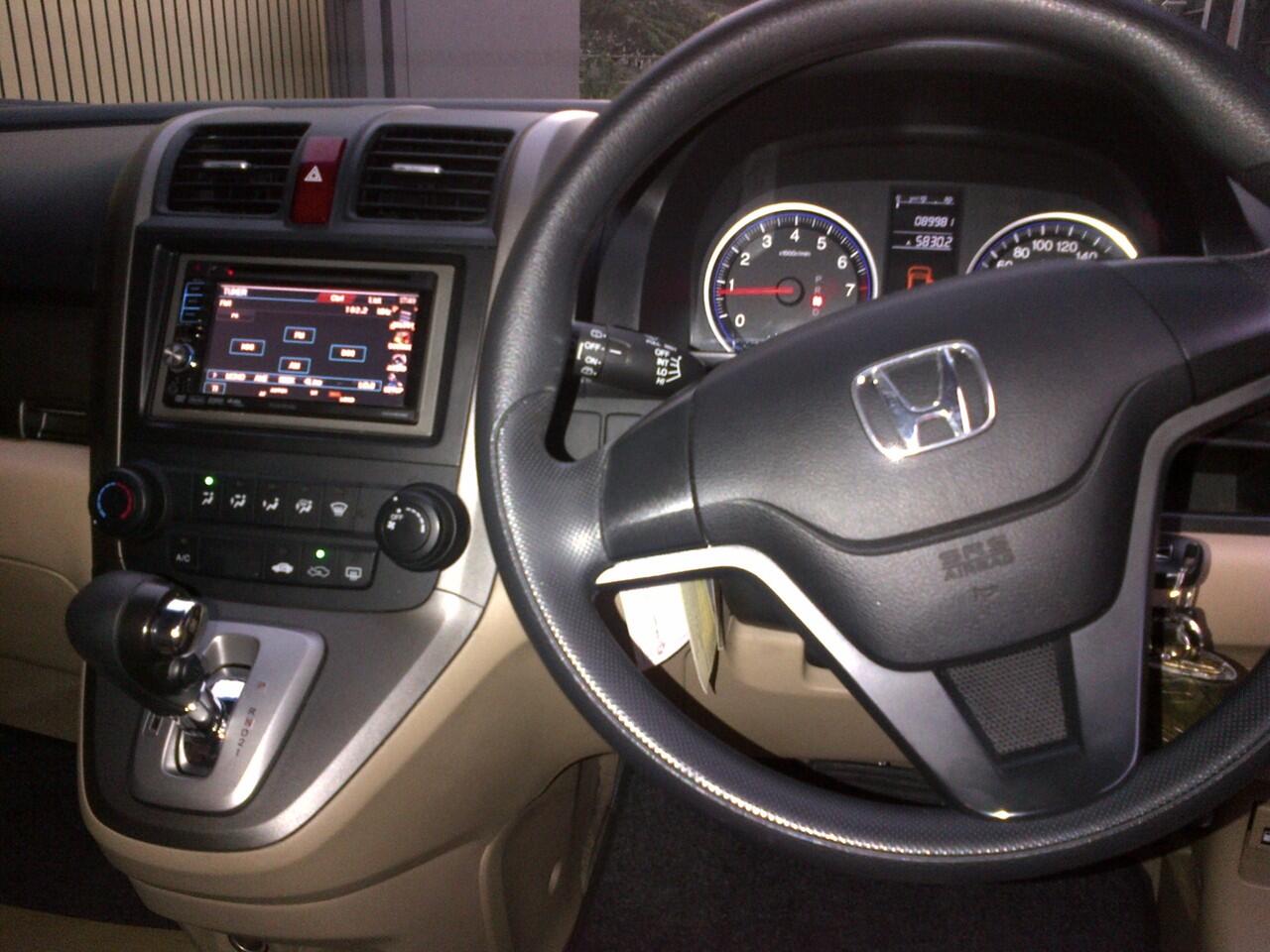 WTS: CRV 2.0 A/T Hitam 2009