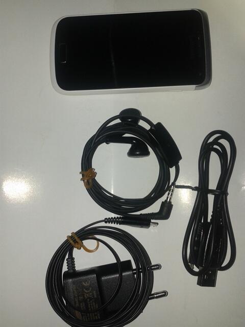 WTS SAMSUNG GALAXY W (I8150)