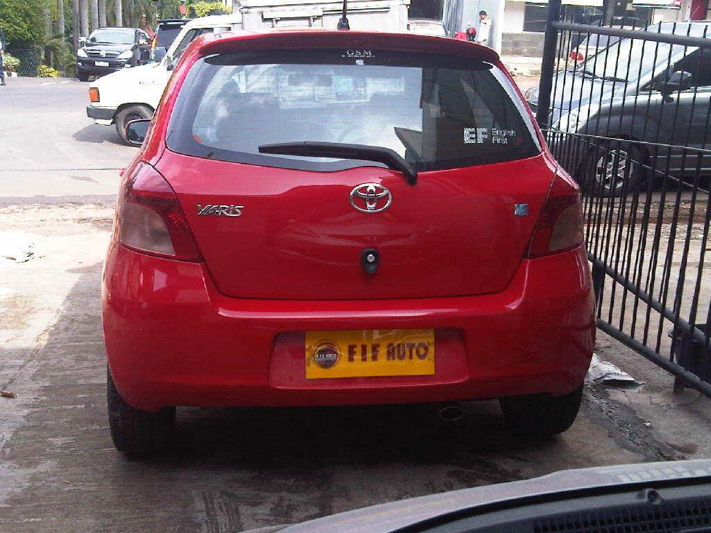 TOYOTA YARIS E AT 2006 MERAH