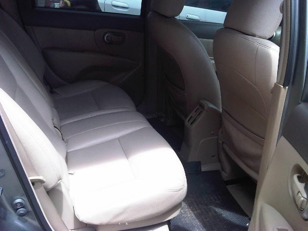 NISSAN GRAND LIVINA 1.5 XV AT 2008 ABU - ABU METALIK