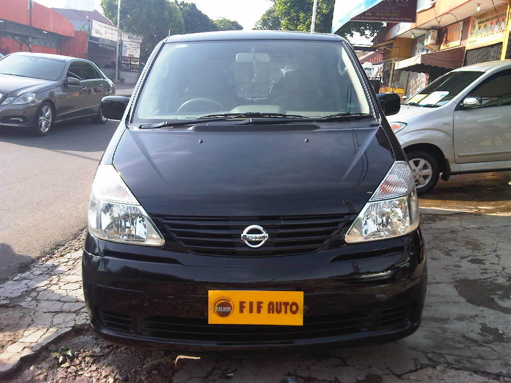 Nissan Serena 2.0 CT AT 2009 Hitam Metalik
