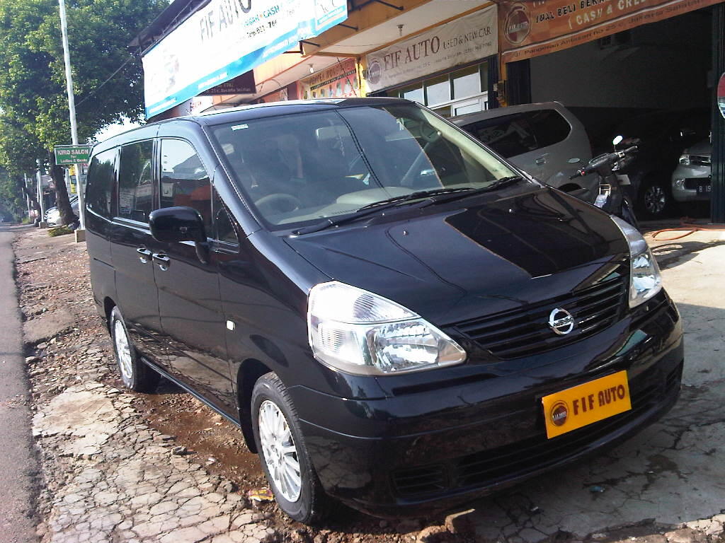 Nissan Serena 2.0 CT AT 2009 Hitam Metalik