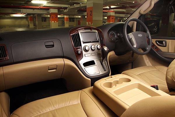 promo besa2an mnarik HYUNDAI H1,HYUNDAI H1,HYUNDAI H1,HYUNDAI H1 BEST MPV,HYUNDAI H1