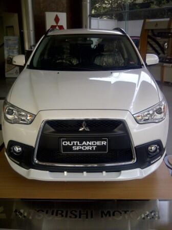 MITSUBISHI PAJERO SPORT- MIRAGE 1.200 cc-NEW OUTLANDER SPORT