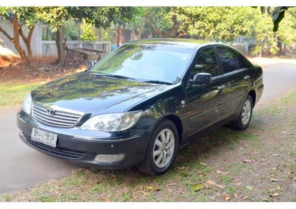 FOR SALE TOYOTA CAMRY 3.0 V6 A/T TAHUN 2003 HITAM, .... MULUS !!!!