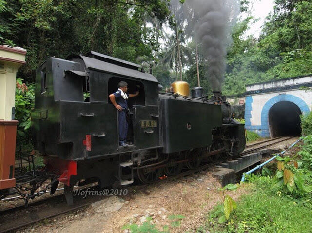 Indahnya Kereta Api Wisata Di Sumatra