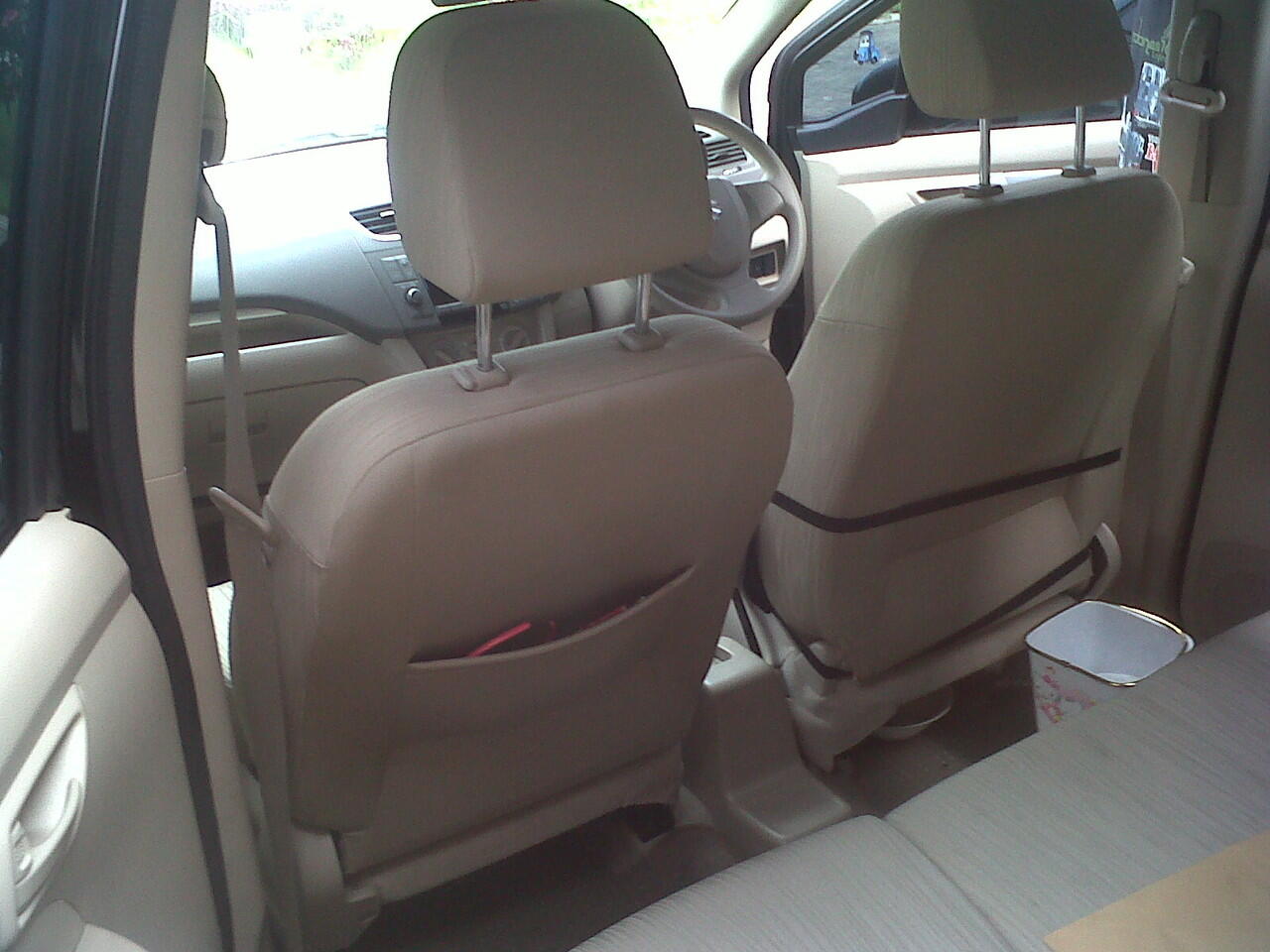 Suzuki Ertiga GL 09-12 Hitam KM 4000'an