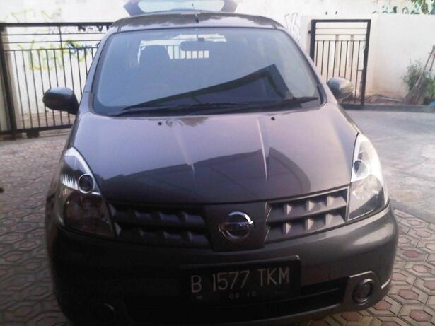 Nissan Grand Livina XV 2010 MT - Family Car :: B JAKARTA