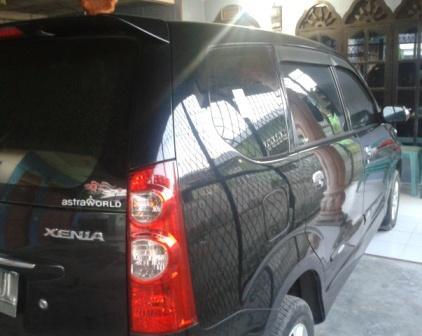 JUAL Xenia Li Family thn 2008, M/T, Black
