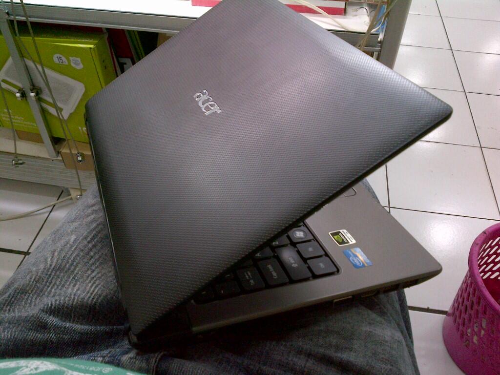 Terjual Laptop Game Acer 4750G core i5 2410M VGA Nvidia 