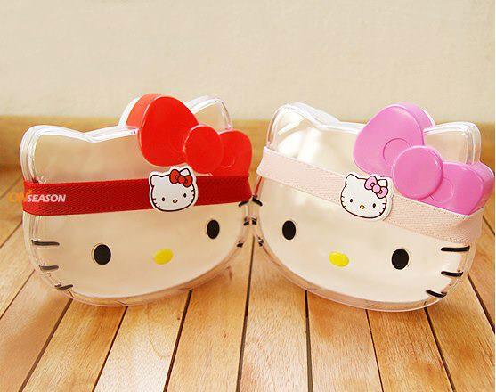 Barang-barang koleksi Hello Kitty
