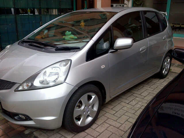 Honda Jazz '09, sangat mulus dan terawat