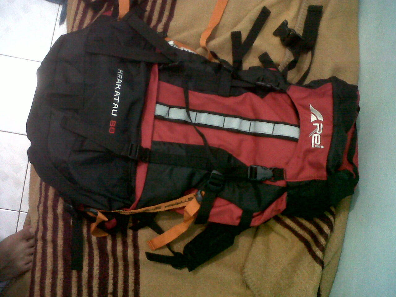 WTS CARRIER/ RANSEL REI KRAKATAU 80 L. Bandung