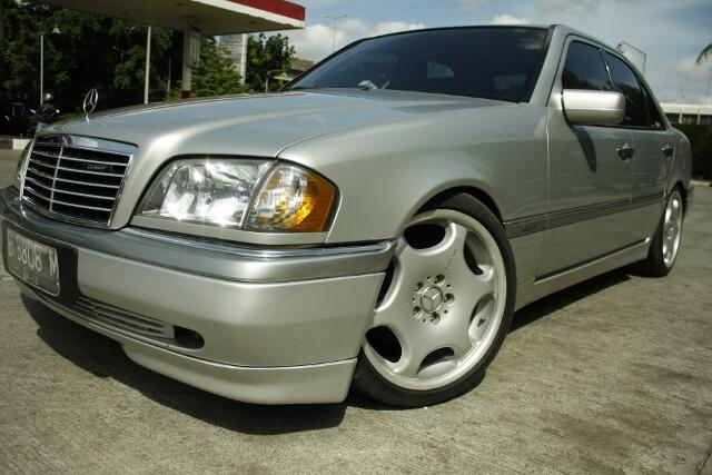 MERCEDES BENZ C200 ELEGANCE 1996 AUTOMATIC SILVER ISTIMEWA