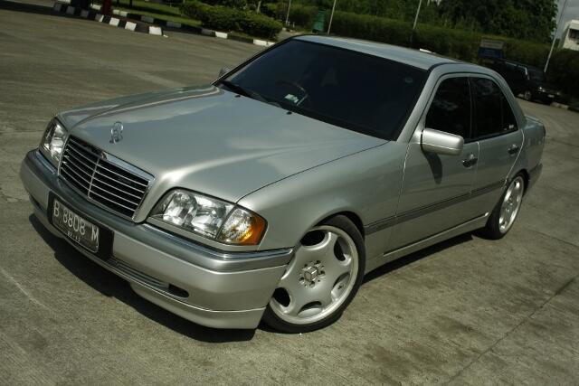 MERCEDES BENZ C200 ELEGANCE 1996 AUTOMATIC SILVER ISTIMEWA