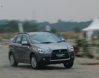 READY STOCK OUTLANDER SPORT