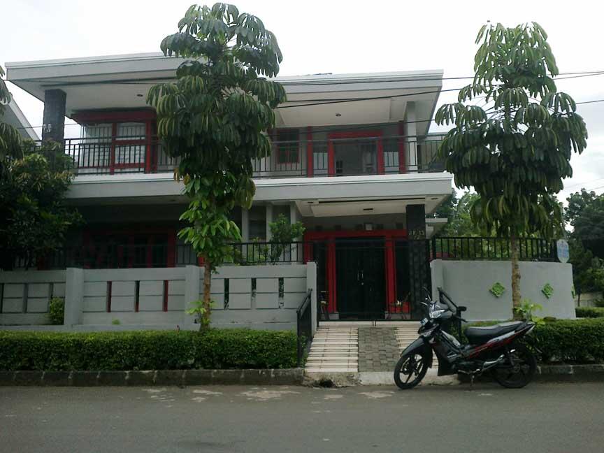 DIJUAL RUMAH TINGKAT MINIMALIS 230/400 HOOK PERUMAHAN BINTARO 9