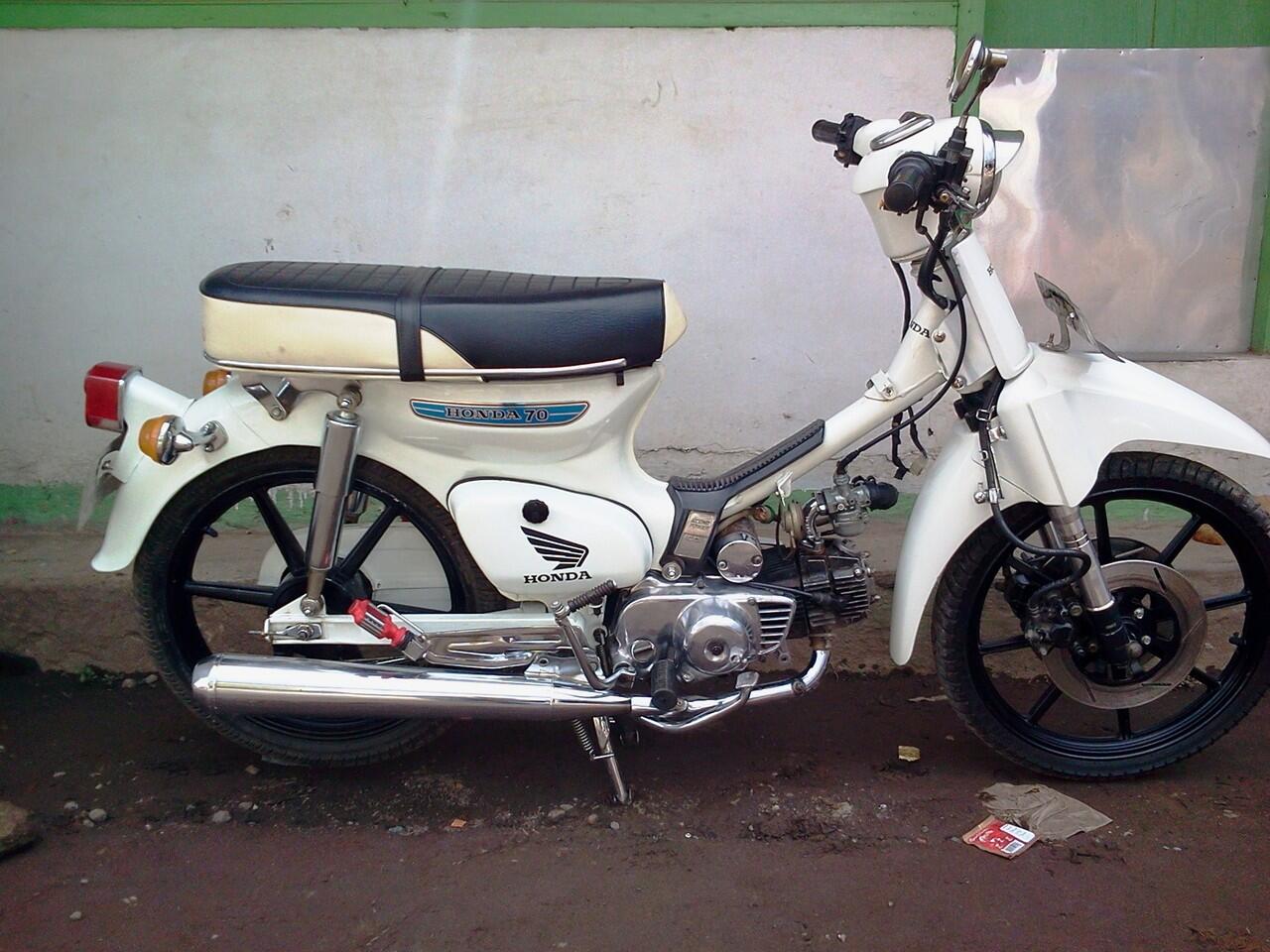 83 Modifikasi Motor C70 Pispot Terbaru  Kucur Motor