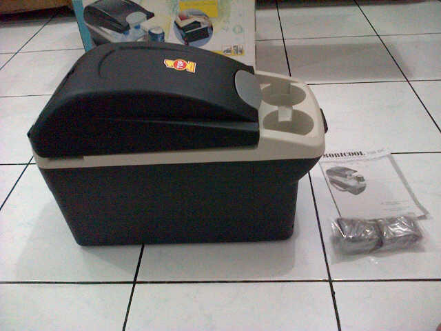 JUAL MURA KULKAS MOBIL (MOBILE COOLER)