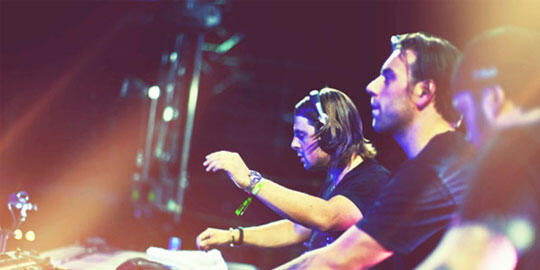 10 DJ Terbaik Tahun 2012