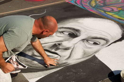 Festifal Seni Lukis dengan Kapur Tulis Yang Menakjubkan di Sarasota