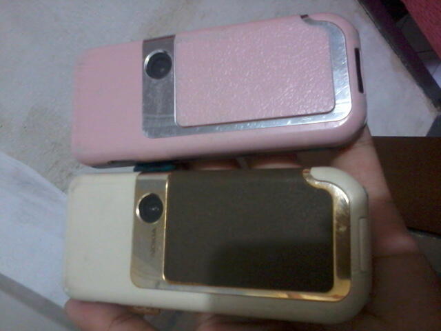 2 Hp jadul Nokia 7360 Fashion
