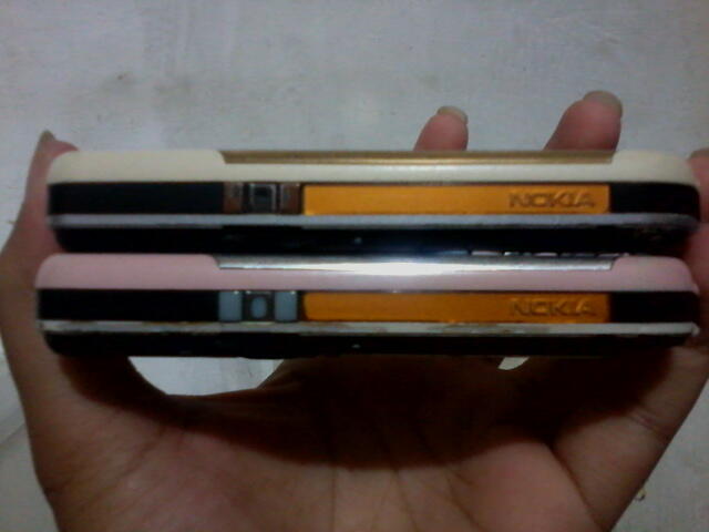 2 Hp jadul Nokia 7360 Fashion