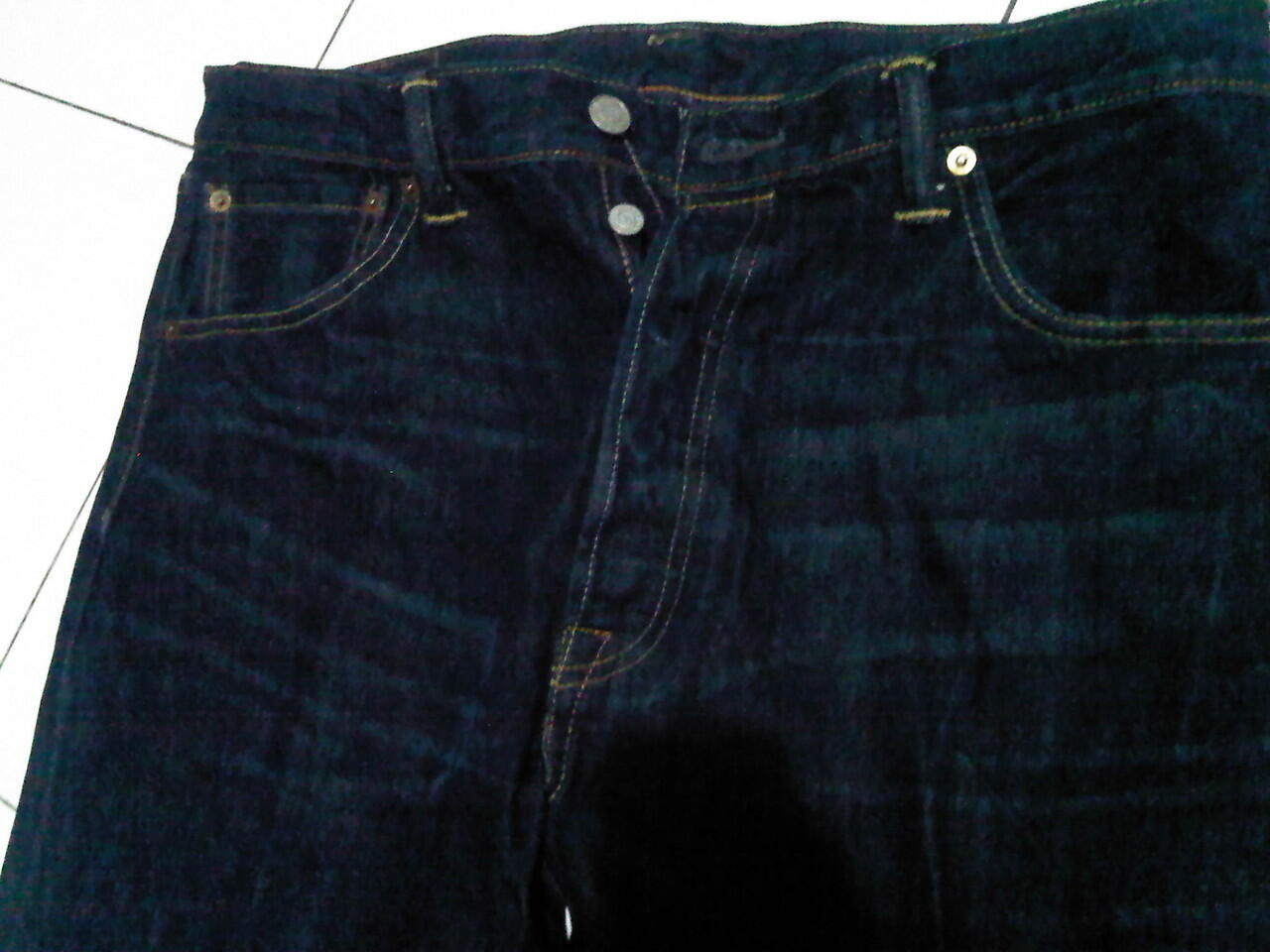 CELANA JEANS LEVIS 501 ORI (SIZE 36) SURABAYA