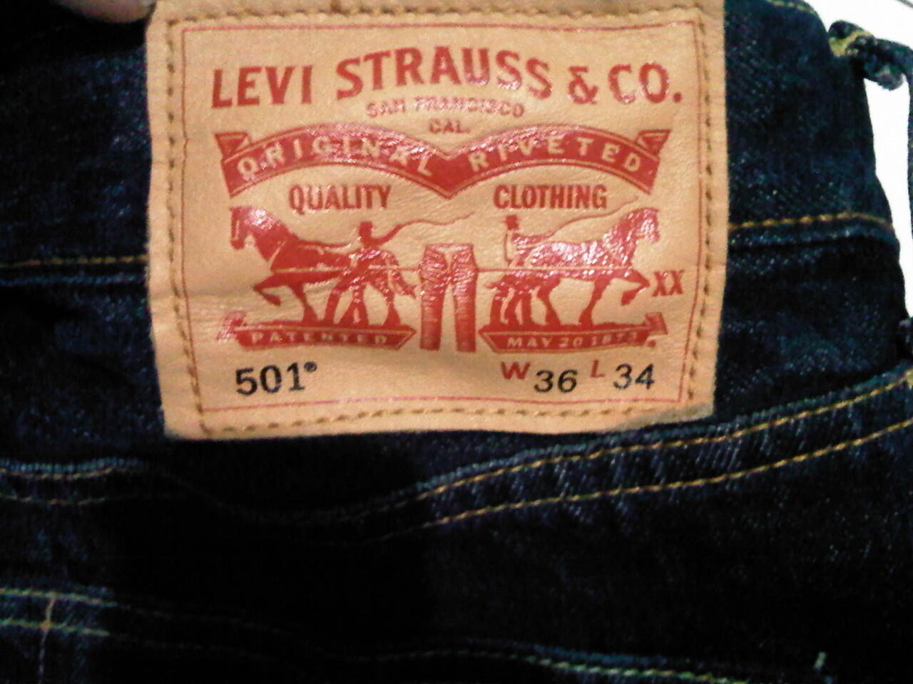 CELANA JEANS LEVIS 501 ORI (SIZE 36) SURABAYA