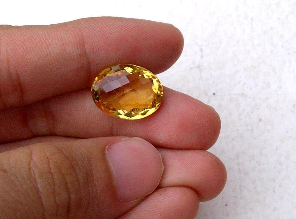 Di jual berbagai macam gems stone/ batu mulia natural topaz, citirine, ruby, dll