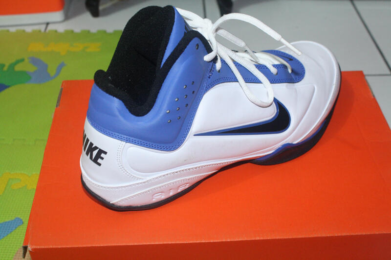 nike flight showup 2