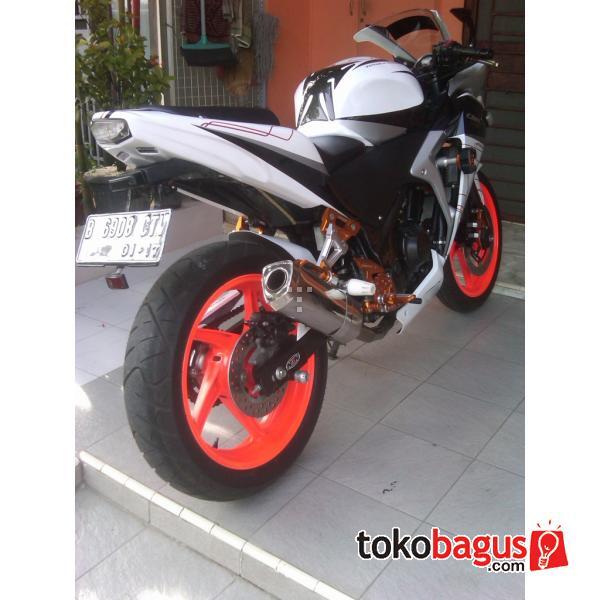 Honda CBR 250 Non abs 2012 Modifffff ABISSSSSSSSS