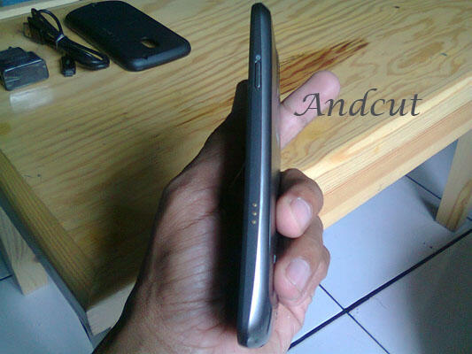 Samsung Galaxy Nexus II I9250 LCD Lebar harga 2 jutaan