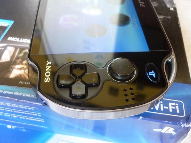PS VITA WIFI Value Pack Call Of Duty Limited Edition Baru 1 Bulan